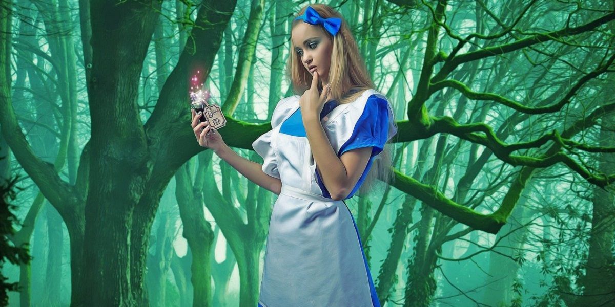 Literary escape room inspired by Alice in Wonderland