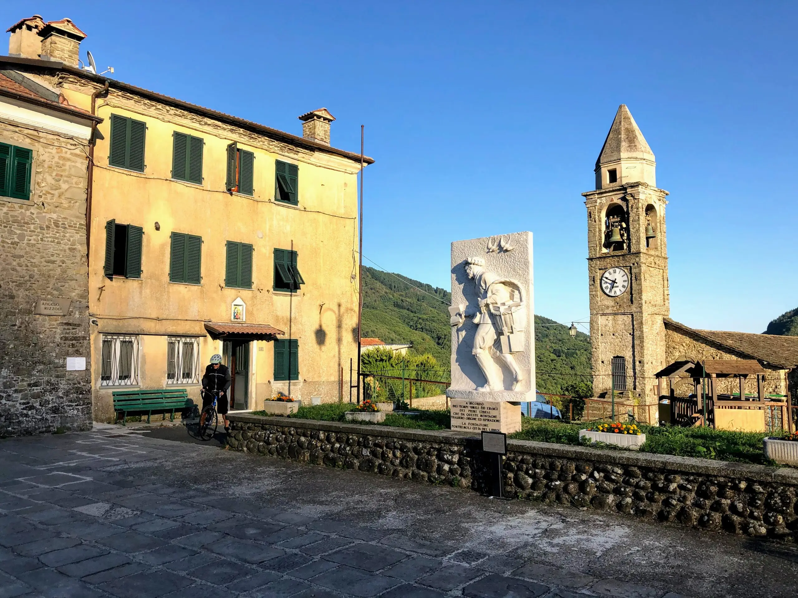 Vista del pueblo de Montereggio, Toscana
