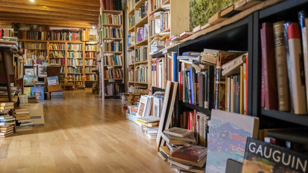 Interior de una librería en Urueña, Valladolid