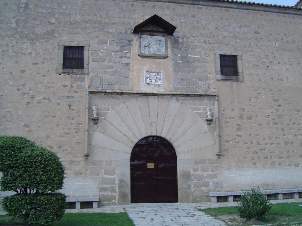 Fachada del Monasterio de la Encarnación de Ávila, donde vivió Teresa de Jesús